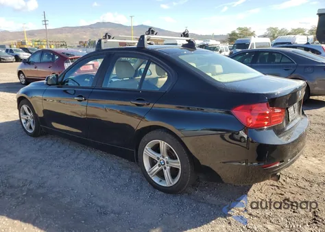 2014 BMW 320 I из США, поврежденный, VIN WBA3B1C52EK132898